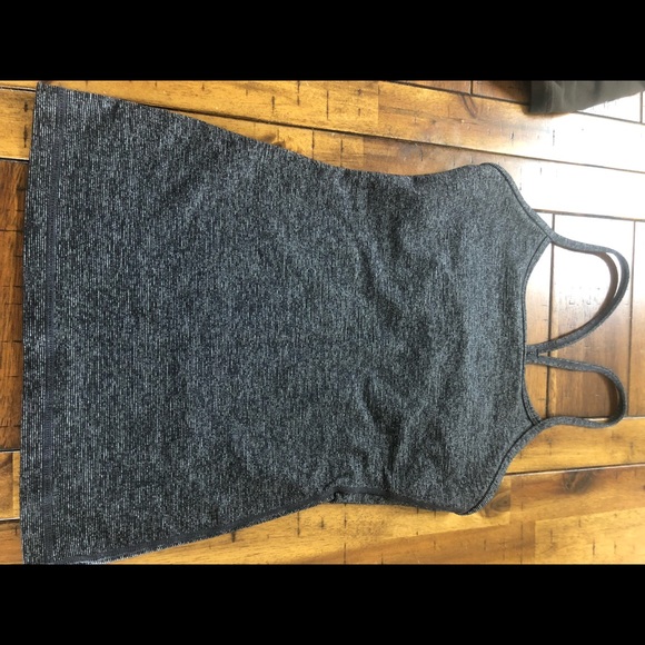 Lululemon tank tops - Picture 3 of 8